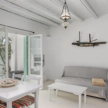 Thalassitra Private Pool فندق