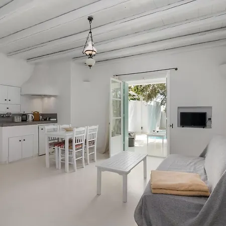 Thalassitra Private Pool آداماس