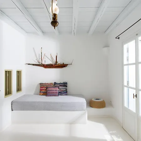 Thalassitra Private Pool Hotel