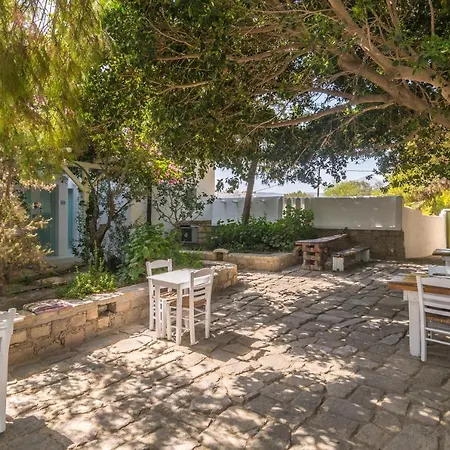 Thalassitra Private Pool * Adamantas (Milos)