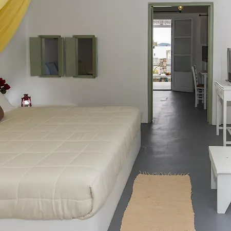 Thalassitra Private Pool *