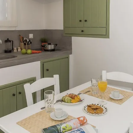 Thalassitra Private Pool Hotel