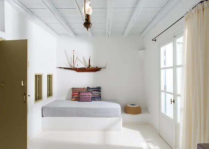 Thalassitra Private Pool Hotel